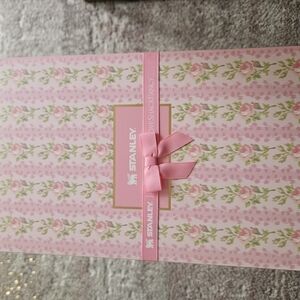 Stanley Pink Floral (4) Boxes